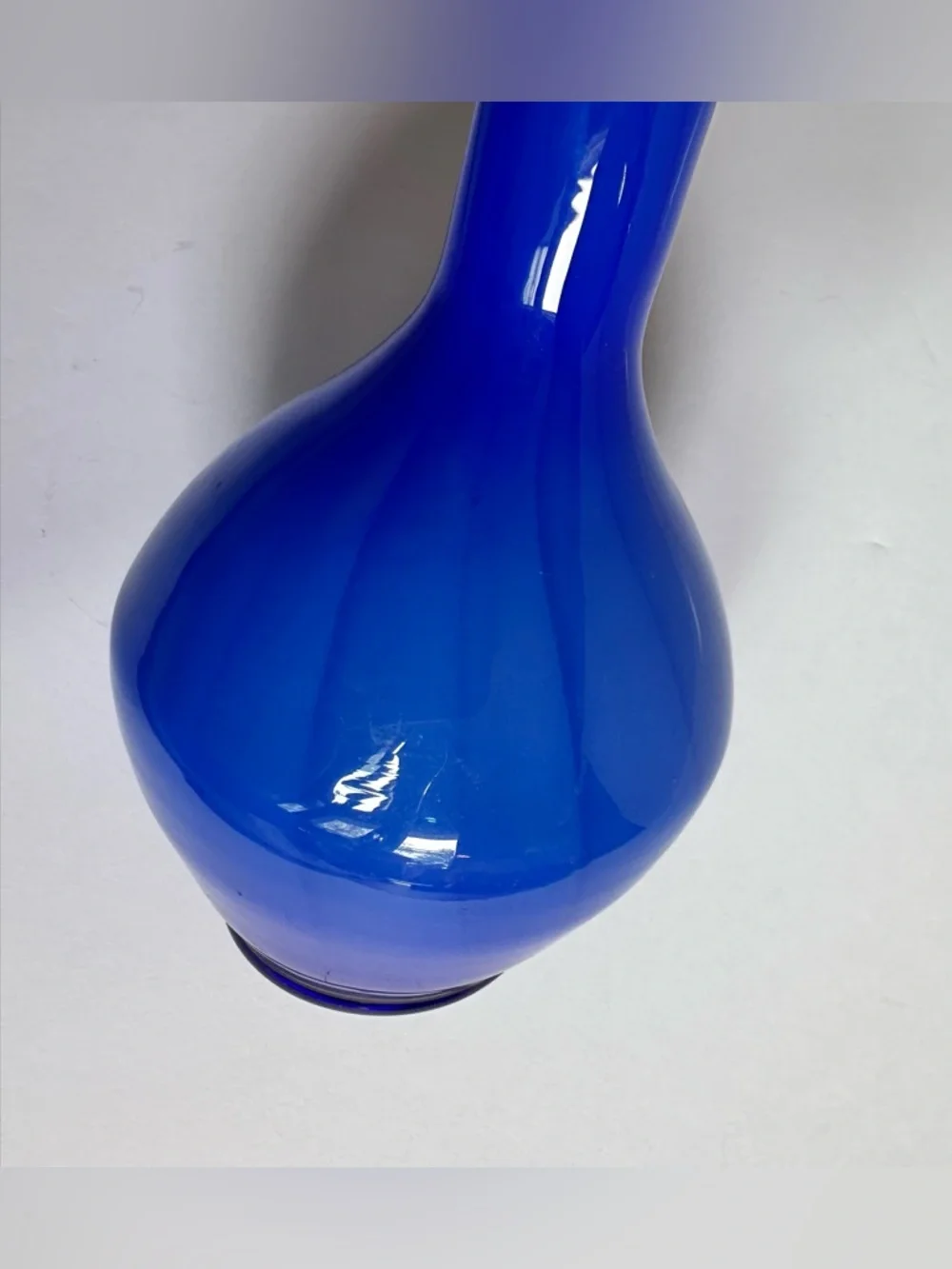 Vintage Blue Fluted Glass Bud Vase - Picture 8 of 12